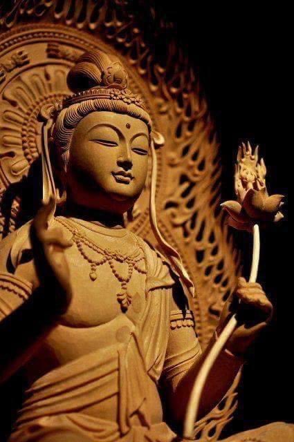 ❤️LO QUE RESISTES PERSISTE.❤️✨✨✨✨✨✨💪✨✨✨✨🙏