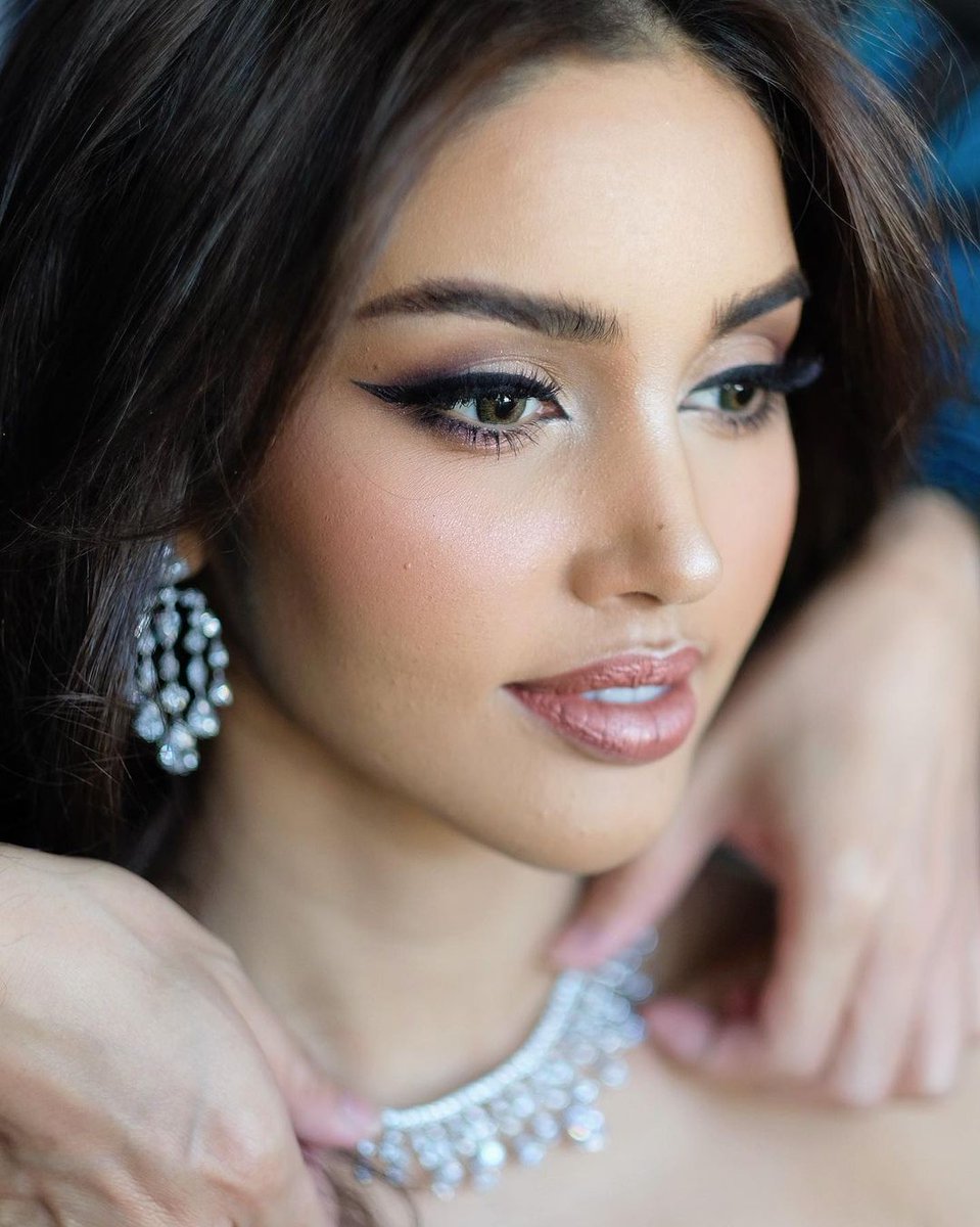 naunchahee's tweet photo. สวยจนอยากร้องไห้ 😭😭
#MissUniverseThailand2020 https://t.co/QsWtjGiPkp