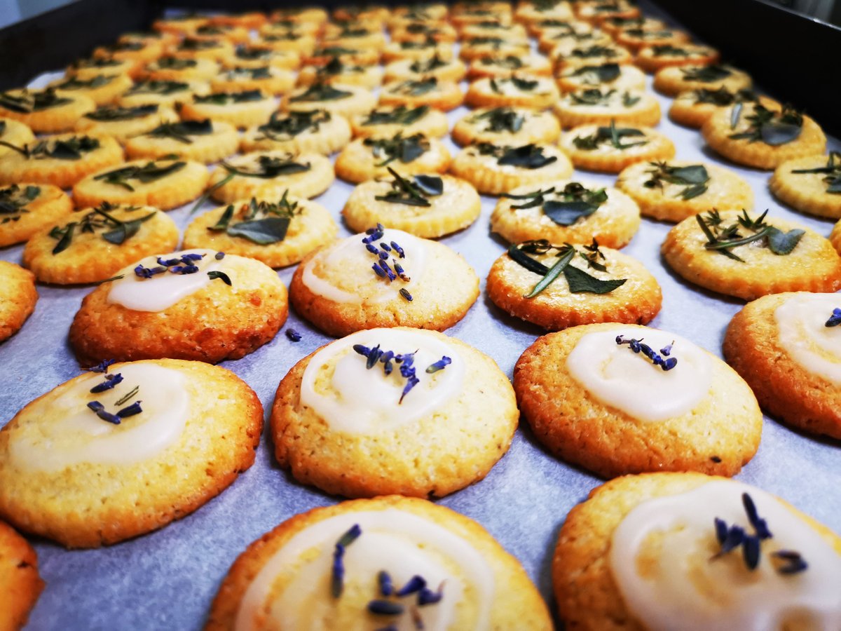 Floret_Sofia's tweet photo. Bulgarian herbs week!
#herbsweek #herbstea #herbscocktails #herbsbiscuits #floretsofia https://t.co/CT2qsh5PbK