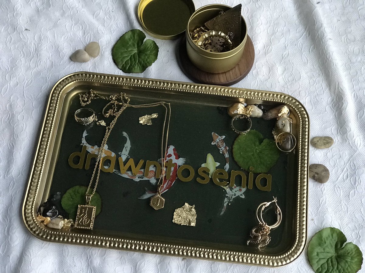drawntosenia's tweet photo. I make trays you can customize ✨
https://t.co/GXOjjKzh0W https://t.co/Io2wj1ti3T