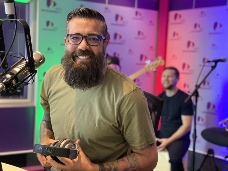jacarandafm's tweet photo. NUUT: @JoBlack_BTG se ‘Spring’ is nommer 1 op die @ctmafrica Top 20 met @liesllaurie!  
#JacaTop20 https://t.co/gtAzZ1SuL5