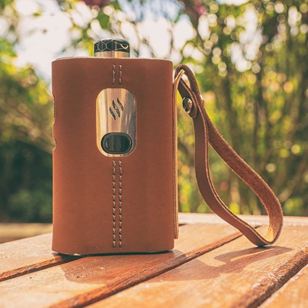 JapanAspire's tweet photo. #ASPIRECLOUDFLASK で日常に彩りを！
写真提供：@jrfennerphotos

#電子タバコ #電子たばこ #ベイプ #爆煙 #アスパイア #vape #vapejapan #vapecommunity #japanesevapers #japanvape #aspirecigs #jpvape #vapejp #vapeporn #aspiredevice #OBY #DECO #ASPIREBP80 #MYNUS https://t.co/bK0wH7k2Wt