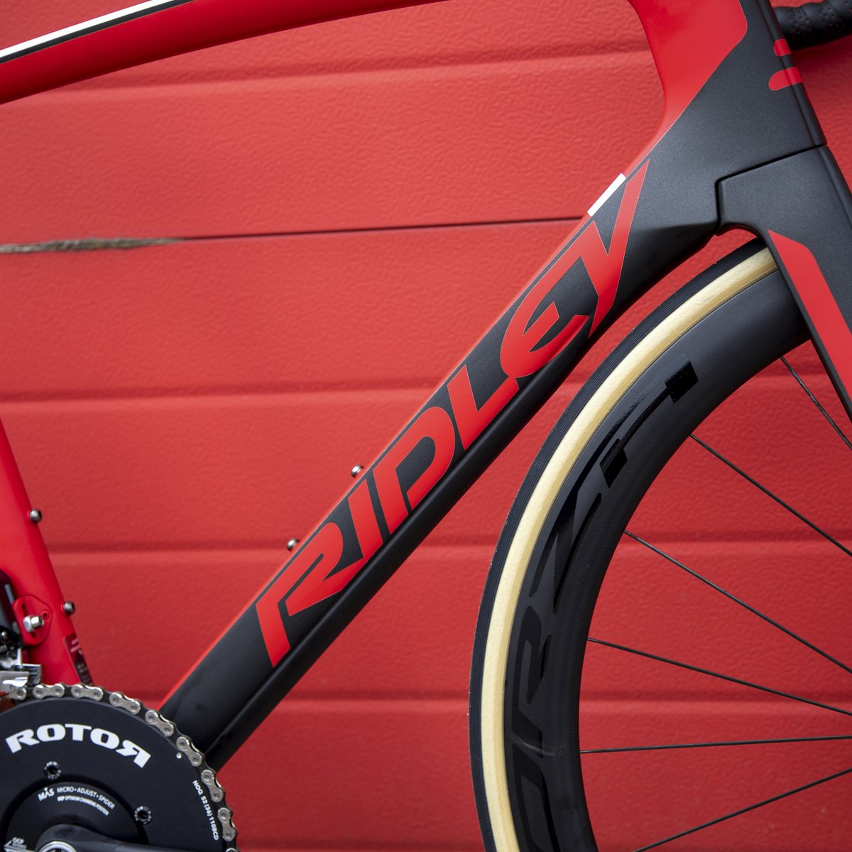 Ridley_Bikes's tweet photo. No(ah) need to fear Friday the 13th! Stay home, lock the door and customize your dream bike!
Colour - Base: 8 - Black
Colour 1: White // 1
Colour 2: Red // 6
Finish: Matt
#NoahFastDisc https://t.co/fNzKlfKK7q