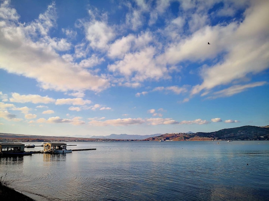 #山中湖 #湖 #lake #空 #sky #雲 #cloud #mate10pro #huaweimate10pro #夕方 instagr.am/p/CHh0VrwM8AE/