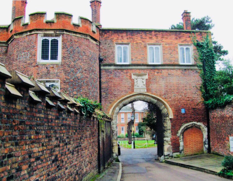 There are a few artist’s impressions of Richmond Palace in all its glory, but only the gatehouse entrance to the building remains to this day as the palace was sold after Charles I’s execution.Thought to be Elizabeth I’s favourite home and where she died on 24th March 1603.