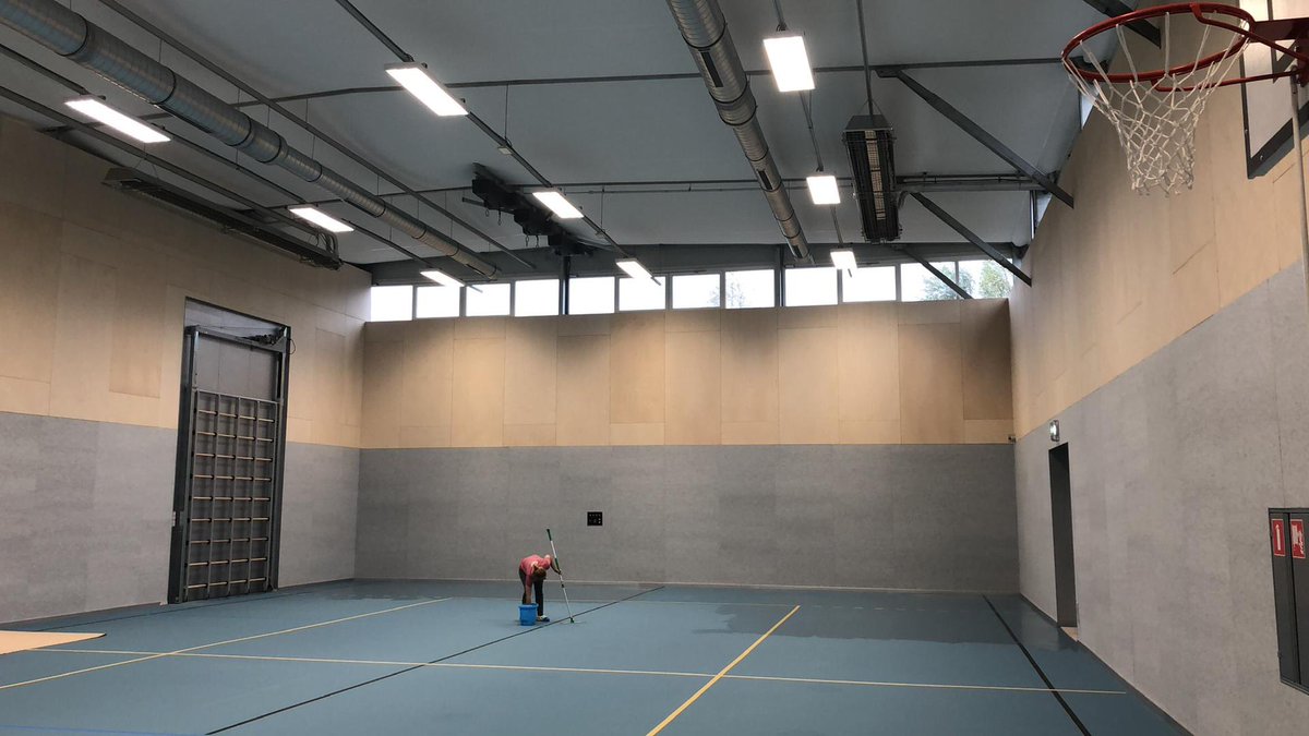 SpanTechInt's tweet photo. Our latest Gymnasium project in The Netherlands is ready for some action!
We built a 600M2 SPORTS HALL which includes: a FULLY equipped training space, locker rooms and administration offices.
#spantech #gymnasium #sport #modularbuilding #rotterdam https://t.co/x4ENqZXPjH