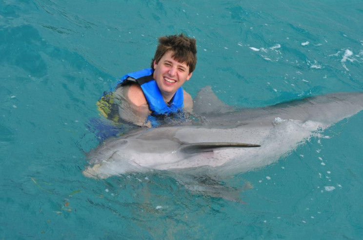 _LGFoundation's tweet image. It’s hard to believe it’s been 5 years. Today and every day, we miss our friend Luke, cherish our memories together, and appreciate his impact on our lives. Hug a loved one today (or at least have a beer and watch some golf 🍻). #livelikeluke