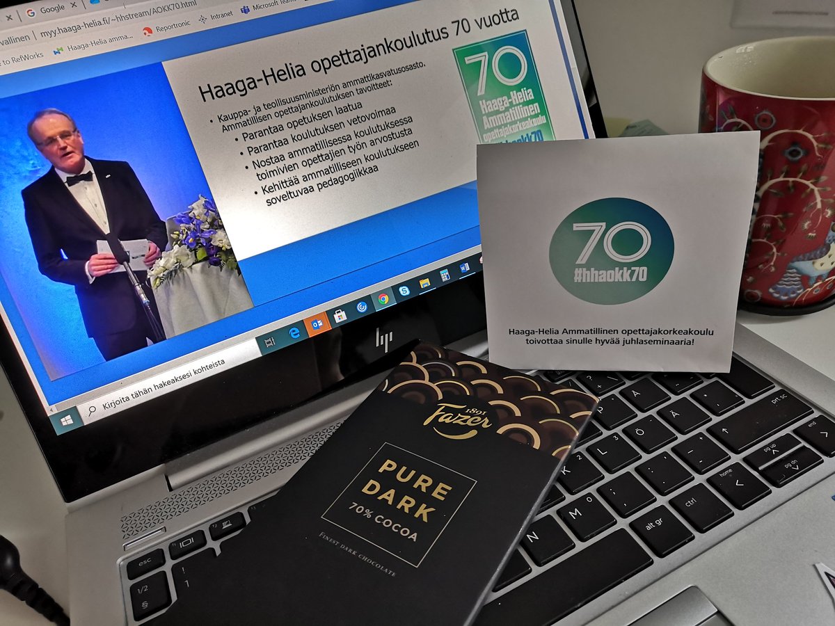 Haaga-Helia Ammatillisen opettajakorkeakoulun 70-vuotta juhlaseminaarissa, nauttien juhlan antimista. Onnea! #hhaokk70 #Fazer