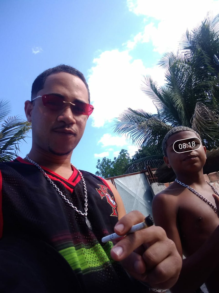 Jhimy57's tweet photo. Feliz aniversário  meu faixa  muitos anos de vida pra vc meu cria tudo na sua conta hj 🥳🥳🤑🤑 https://t.co/oA0ElOpbR3