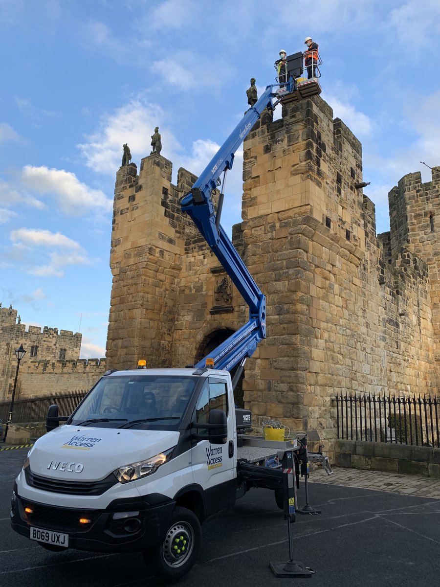WarrenAccess's tweet photo. Installing the Christmas lights at @alnwickcastle with @pickardelec. A beautiful day and a fantastic location, doesn't get much better than this! 

#ChristmasLights #Alnwick #WorkingAtHeight https://t.co/OStpPxSNQ8