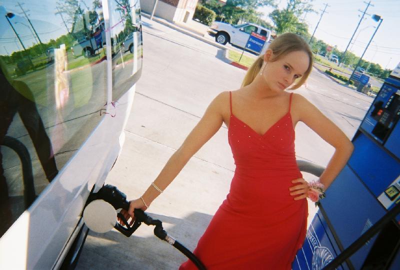 Gaspumphotties's tweet image. #gaspumphottie #pumpinggas