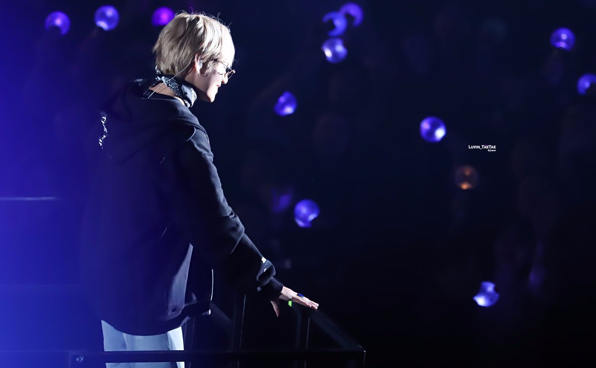 TwKcucherry's tweet photo. «Не позволяй своей мечте быть просто мечтой». 
— Taehyung

#WeThankYouTaehyung #Taehyung #purpleu #김태형 #보라해 #뷔 https://t.co/vgAe56Xd2A