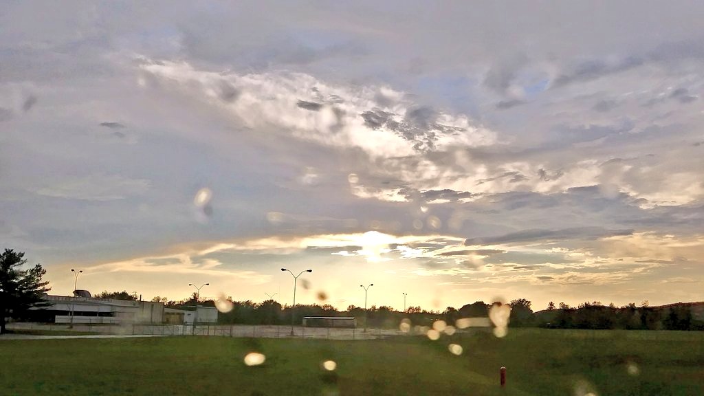 CamoHeavens's tweet photo. @Lightworker913 Goose bumps. . .🎆🌈⚡🌟
#ArcPower
WITNESS FATHERS POWER & MAJESTIC PRESENCE WE WILL . . . When? ? ? We shall see.
I've already seen him 2 times in the clouds, yes he's everywhere, but this show will be a show stopper.
All who oppose our HEAVENLY HOSTS, May they have mercy on you https://t.co/7IzrvvtpHo