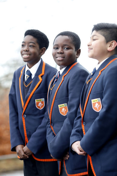 HF_Careers's tweet photo. This week we had the chance to gain perspective on navigating the ongoing pandemic as an inner-city school. Click below to read our insider piece with Principal Peter Groves from @HarrisEDB. 

👉 https://t.co/yhFr8J6bWZ 

 #KeepingLearningGoing #EducatingThroughAdversity https://t.co/g9rYZki1Iv