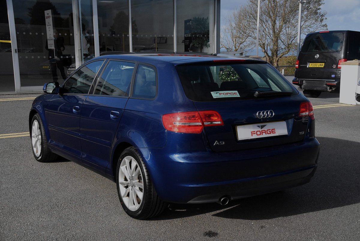 forge_aberaeron's tweet photo. 12/12 Audi A3 Sport Sportback 1.6 TDI 5dr Hatchback 
Pristine Condition, FSH, Timing belt replaced (40,437 miles) 
Fully documented service history throughout.
12 months MOT, 2 folding remote keys.
Call one of our Sales Team for further information
☎️ 01545 570291 https://t.co/VbuQsgcVSE