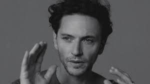 TopFLE's tweet image. Raphaël - Personne n'a rien vu ♪♫
TopFLE bit.ly/2UlT0QK

#FSL #FLE #ChansonFrançaise
#RaphaelHaroche #PersonneNARienVu