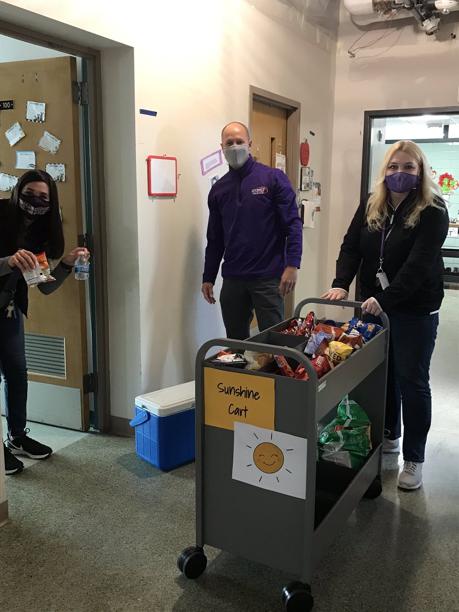 Thank you principals <a href="/mopsahl12/">Mark Opsahl</a> &amp; <a href="/michelerehder/">Michele Rehder</a> for spreading a little sunshine to  <a href="/goodhueschool/">Goodhue School</a> staff today!  So many changes and challenges this year, but a super school community.  Even some Katrina and the Waves to brighten the mood! 🎼