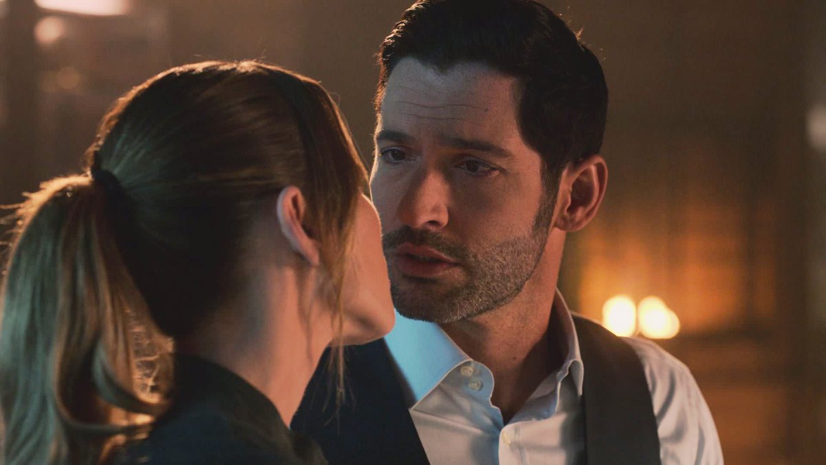 505 "Detective Amenadiel"