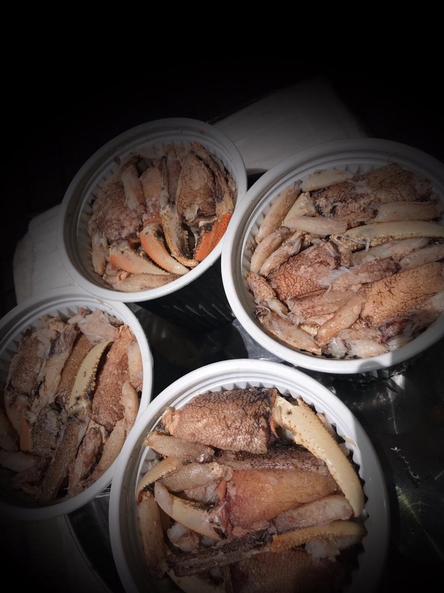 Carlos24_AGS's tweet photo. #ViernesDeEmprendedores Gracias Por El Rt Buen Viernes @MrLinkEc @williecolon @el__dass @gustavoenavarro @KarlaMoralesR @IsabelNoboaP 
Disfruta del Mejor Cangrejo 🦀 sacado Traido de Naranjal. Tarrina llena viene con patas Gordas y la Funda de Grasa $15. Tambien llevo a Domicilio https://t.co/0SxOWOF0Xa