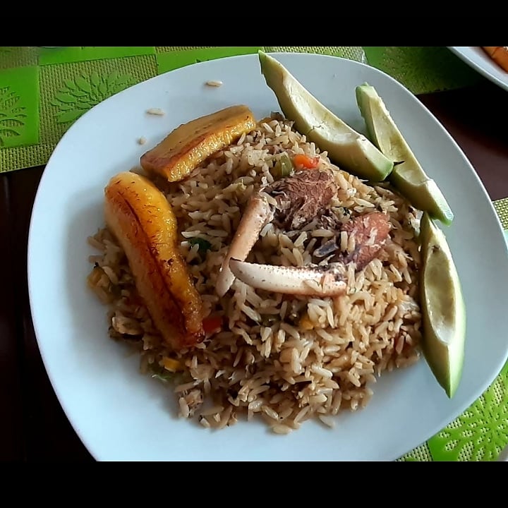 Carlos24_AGS's tweet photo. #ViernesDeEmprendedores Gracias Por El Rt Buen Viernes @MrLinkEc @williecolon @el__dass @gustavoenavarro @KarlaMoralesR @IsabelNoboaP 
Disfruta del Mejor Cangrejo 🦀 sacado Traido de Naranjal. Tarrina llena viene con patas Gordas y la Funda de Grasa $15. Tambien llevo a Domicilio https://t.co/0SxOWOF0Xa