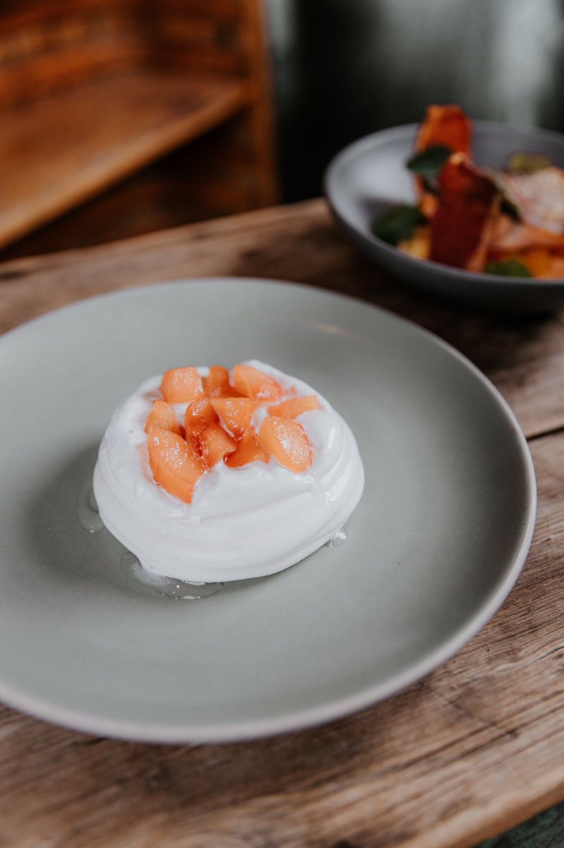RiverCafeYYC's tweet photo. Prefer to dine-in? Opt for our Chef Local meal kit and cook along with Chef Ross Bowles in his master class cooking video. Order by Monday for Thursday pick up. Details through https://t.co/OrrVvtq7zm. #yyc #cheflocal #rivercafeyyc https://t.co/epxoKhuyK0