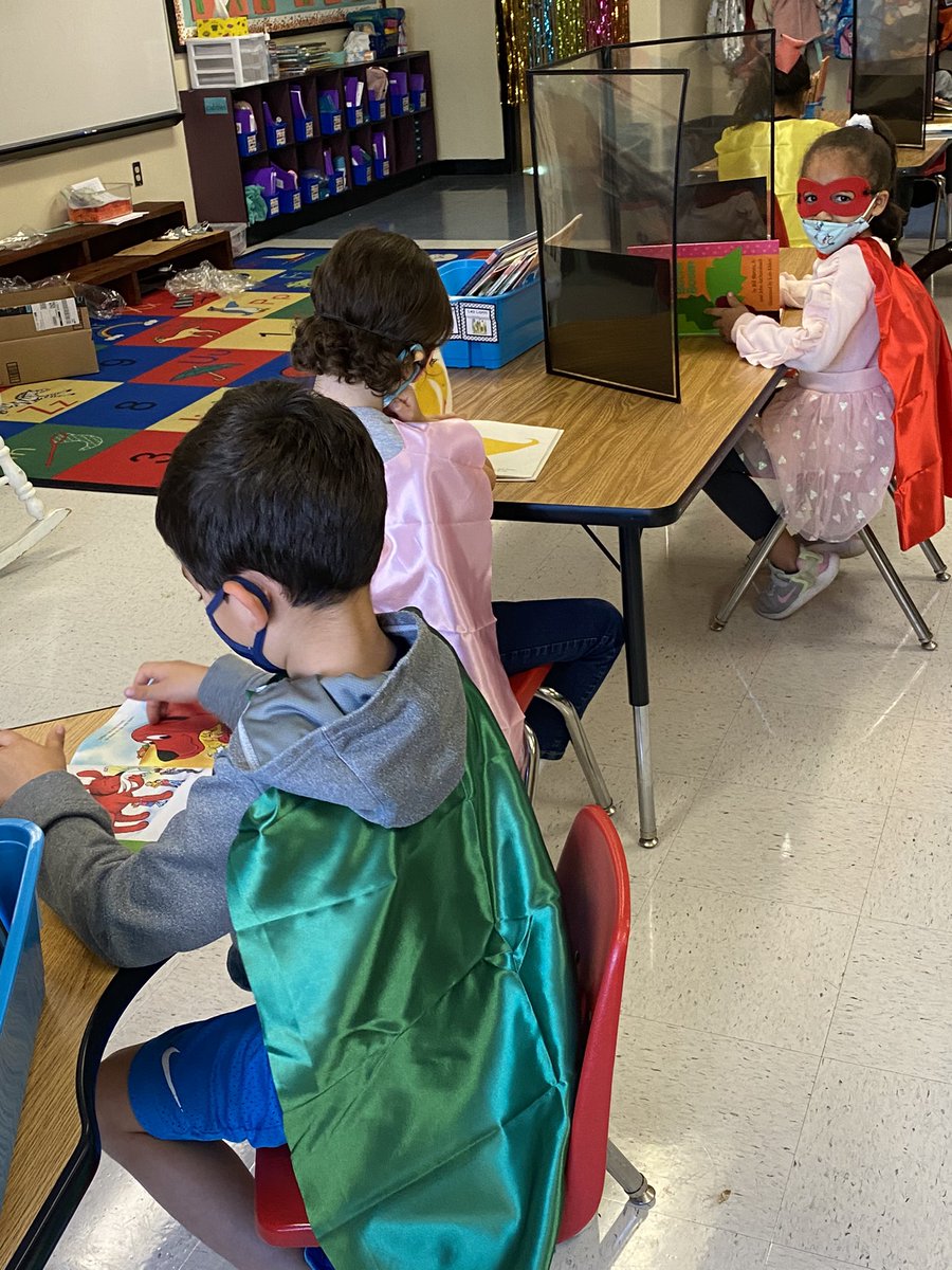 Ms. Eng 📚📝 tweet media