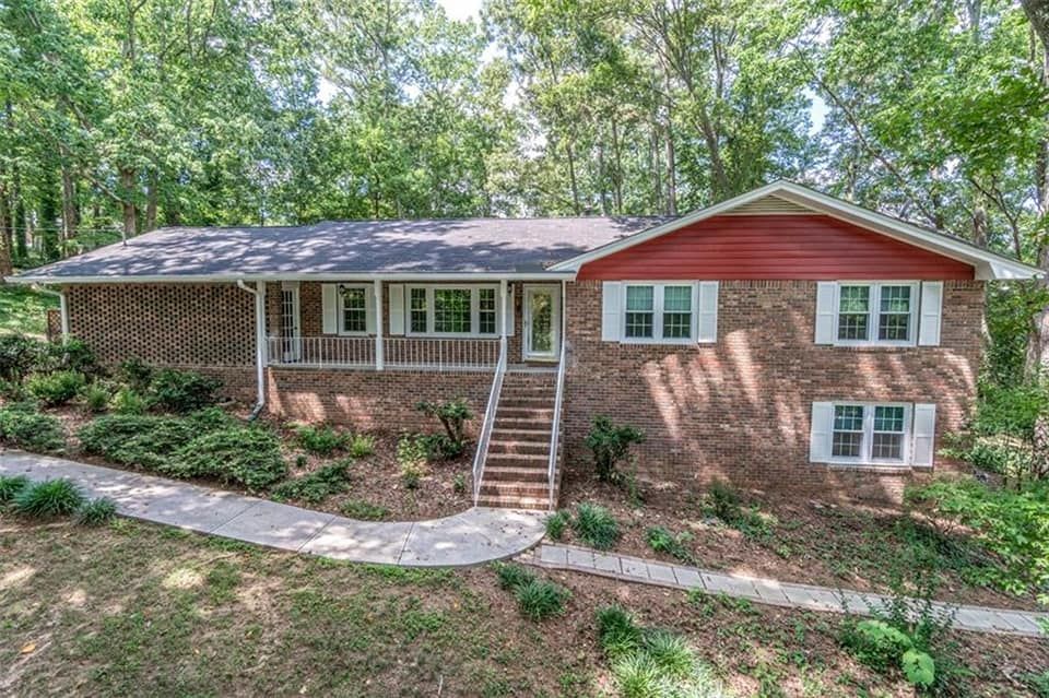 NelldraR's tweet photo. Always thanking God for His blessings over my real estate career and with this closing. So this is what happens when Team Work, makes the Dream Work, and Home ownership dreams are realized!! Whose next? https://t.co/hYi2UaHmHZ