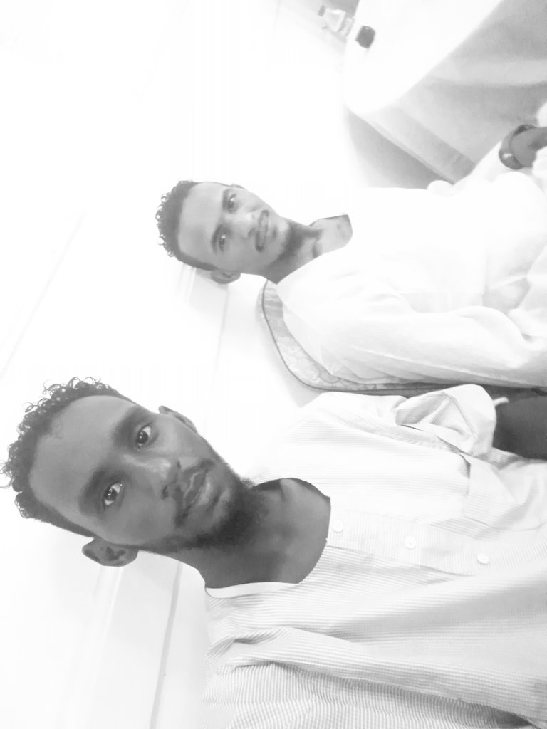MohamedHapip12's tweet photo. إنما الرفاق للرفاق اوطان🧡

#الرقيق 💚 https://t.co/8IPtXPqoSJ