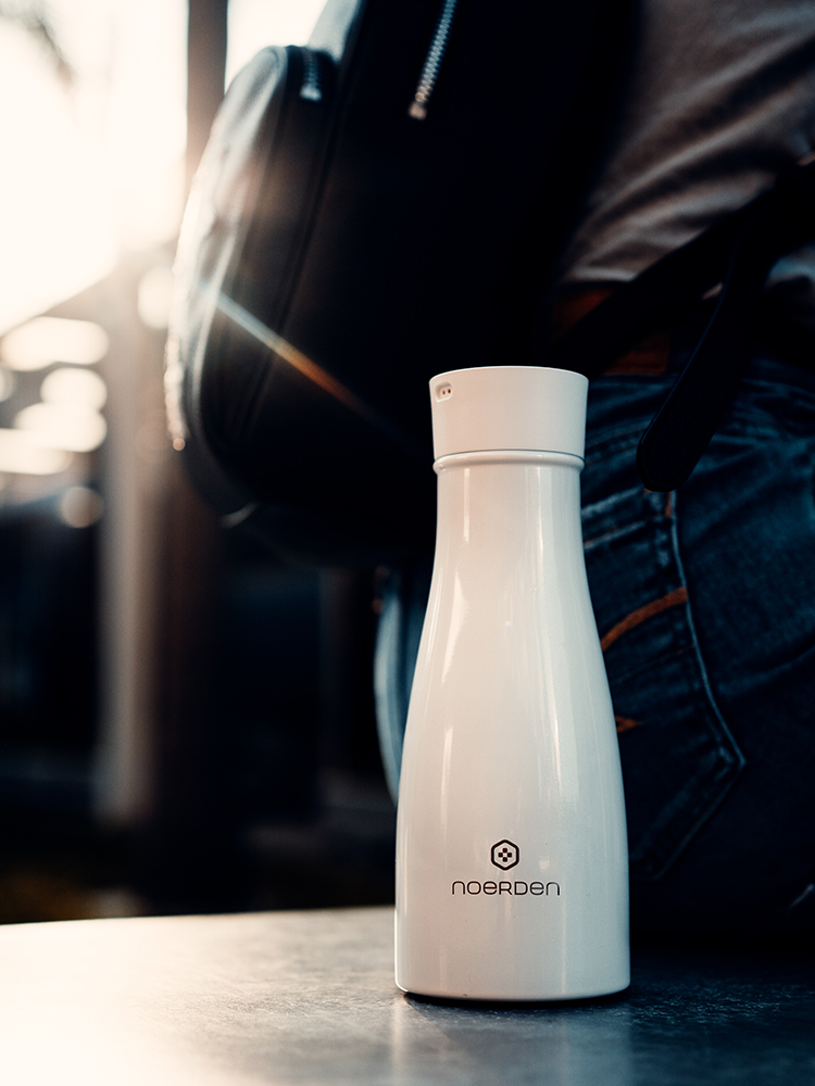 NOERDENofficial's tweet photo. #TOOGOODTOWAIT ๐
Just for YOU guys : Enjoy 20% OFF LIZ Smart Bottle with the promo code "NOW" !
LIZ is the smart bottle you won't be able to live without โจ https://t.co/BJV2qJ7HfE