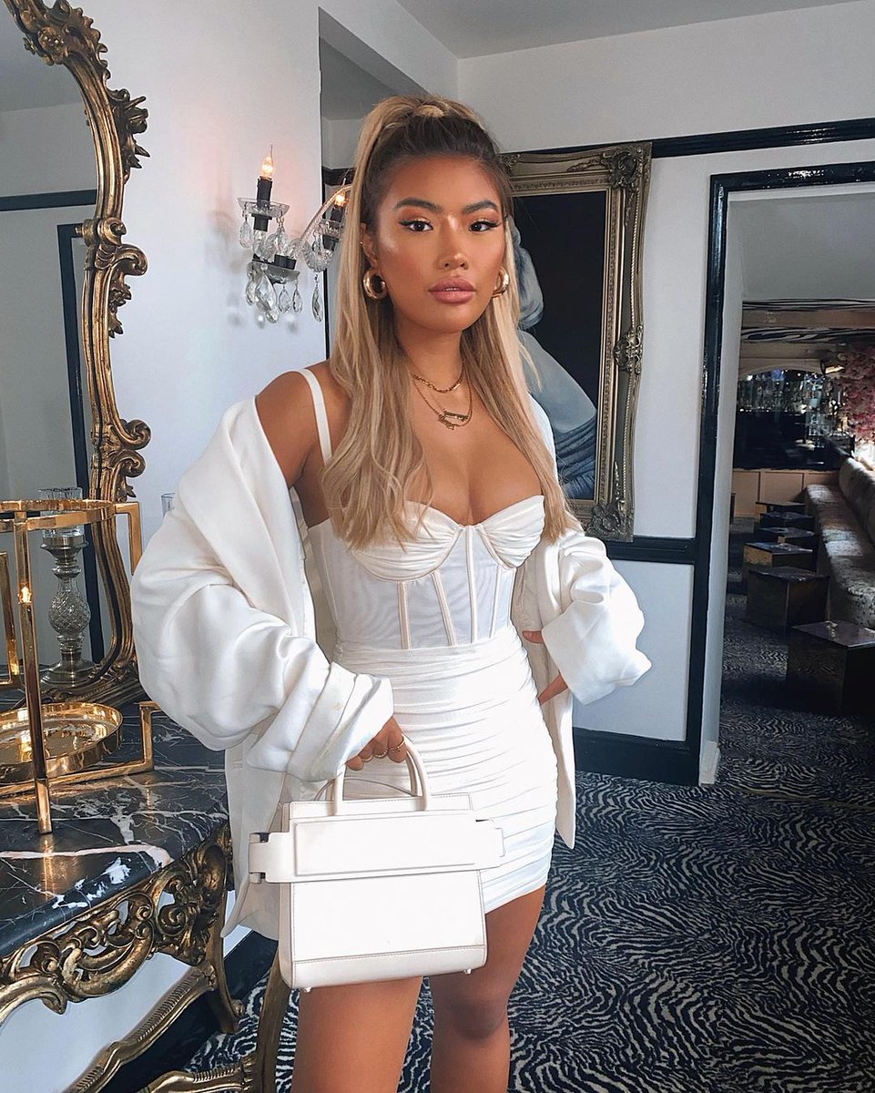 ohpolly's tweet photo. Issa look from our girl Carms ✨

Who else can't wait to have🍹 with their besties again? Let us dress you for your next big night out - like &amp; RT this post to win a new look for you and ALL your girl gang 👯‍♀️

You all gotta be following us though - and we check 😘 https://t.co/u3PxqsJKxg