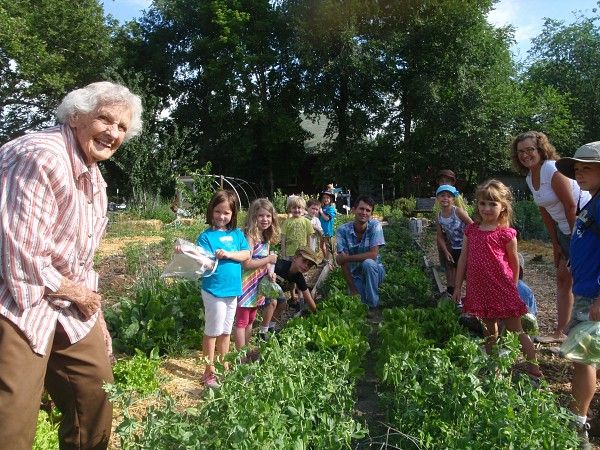 CommFoundationUT tweet media