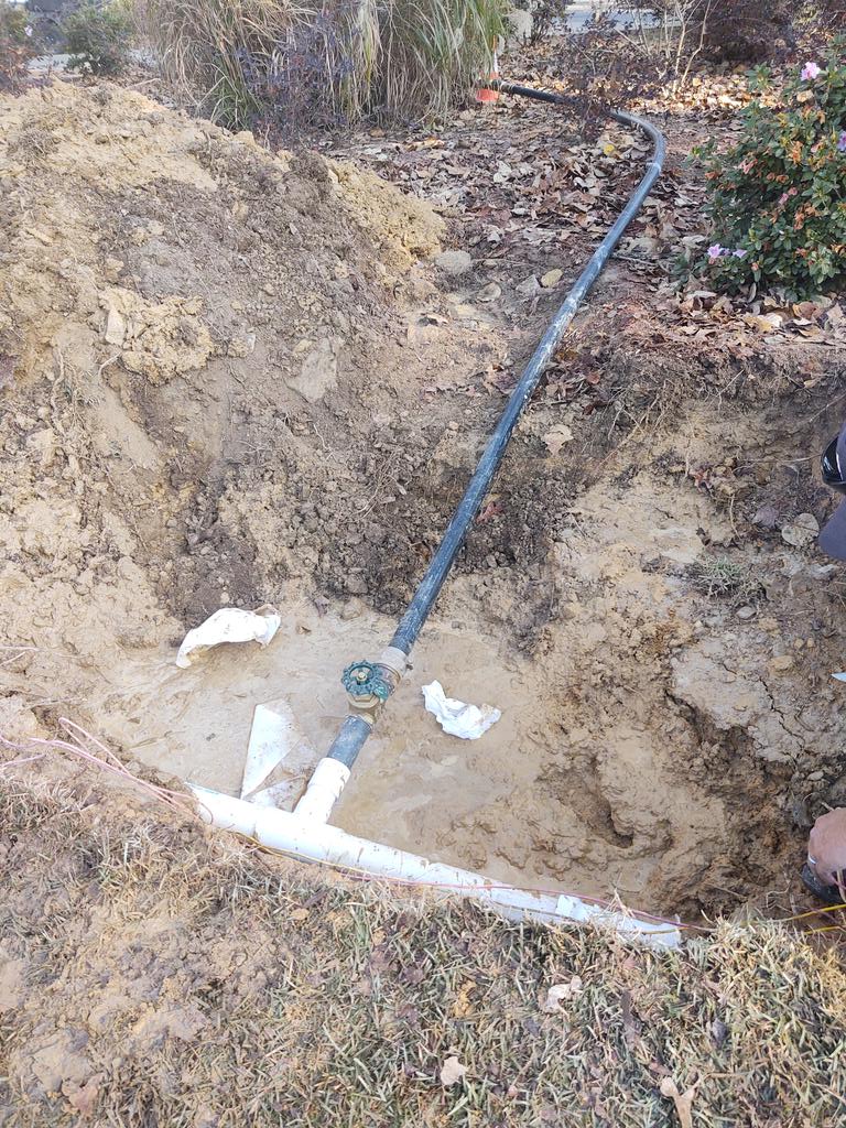 jonet059's tweet photo. Thank you HSVPOA water department for delivering a solution to my water worries... May not run as much at one time but definitely a better option than my water wagon... https://t.co/lSag8xqBFH