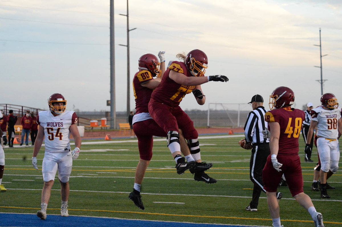 Northern State Football🐺 🏈 tweet media