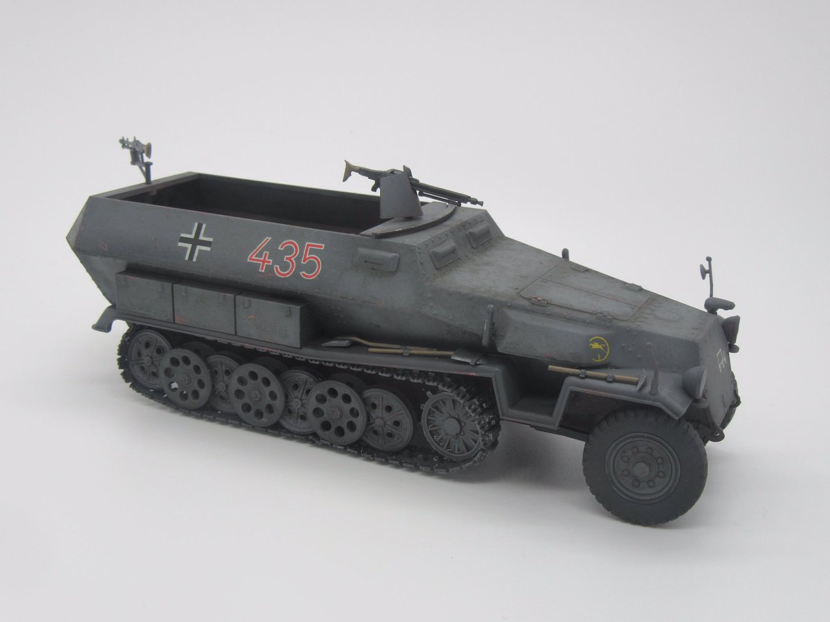 Tracks on and first wash added will leave now and weather once every thing else is ready for weathering  plus had a play with the cube and my camera will keep trying over the weekend but feel these pictures are ok 