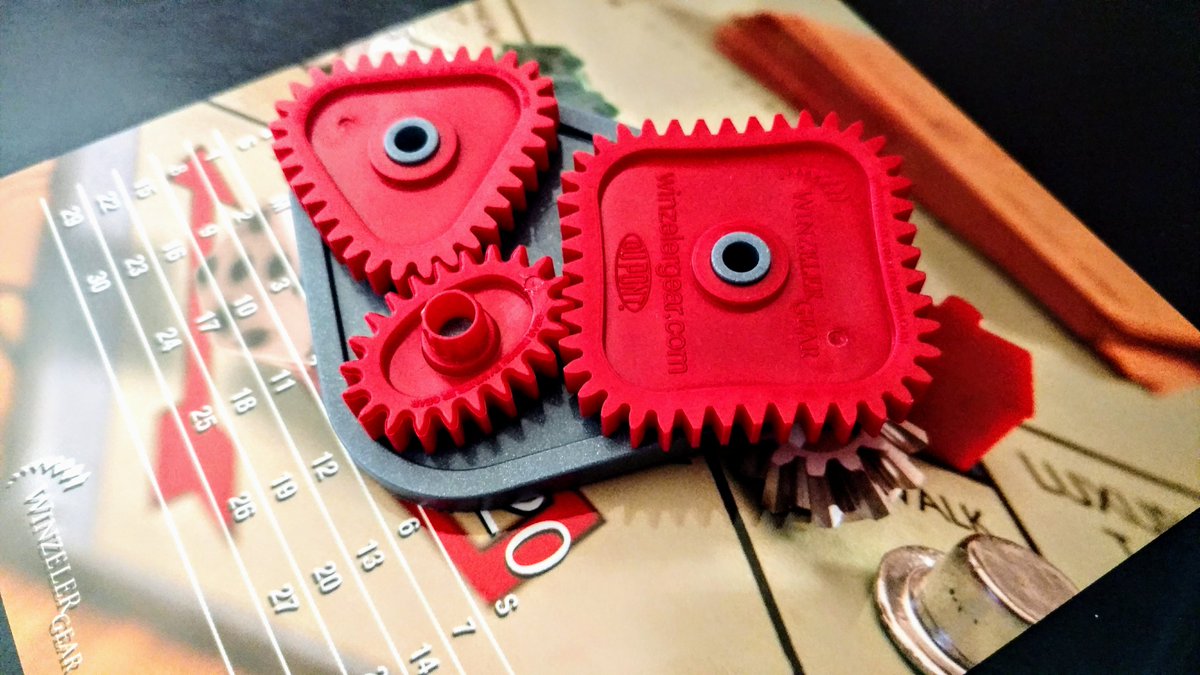 drivetrainhub's tweet photo. Ever seen one of these funky devices? It's interesting to think about the variable gear ratio as a function of rotation angle ... a fun dynamics problem.

Thanks to Winzeler Gear for sending us their GIZMO. https://t.co/5UUjVKWkLj