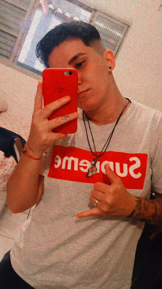 paranoidisk's tweet photo. red ❤️ https://t.co/OhbRAP5jZj