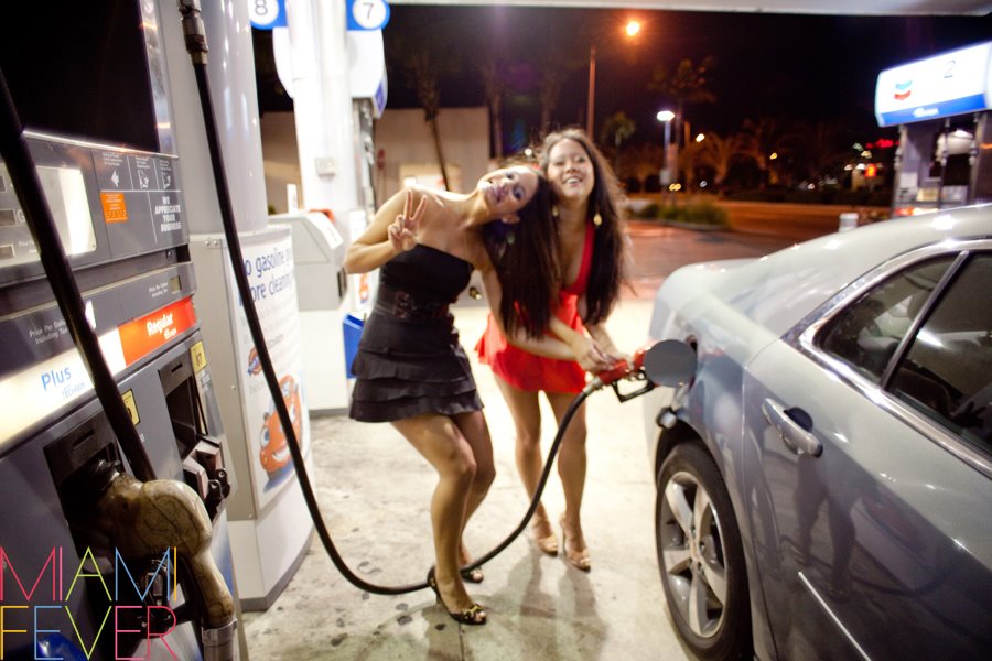 Gaspumphotties's tweet image. #gaspumphottie #pumpinggas