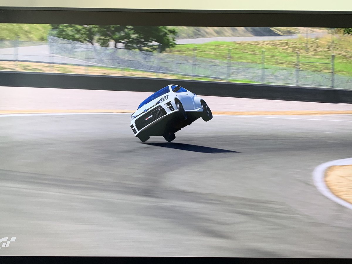 _afons13's tweet photo. I got the Yaris GR in the car roulette, and Iโm going to try it in person later on today! What a start to the evening! I hope my first lap isnโt like in the game ๐คฃ #toyotapower #yarisgr #GTSport https://t.co/5j70ins4NE