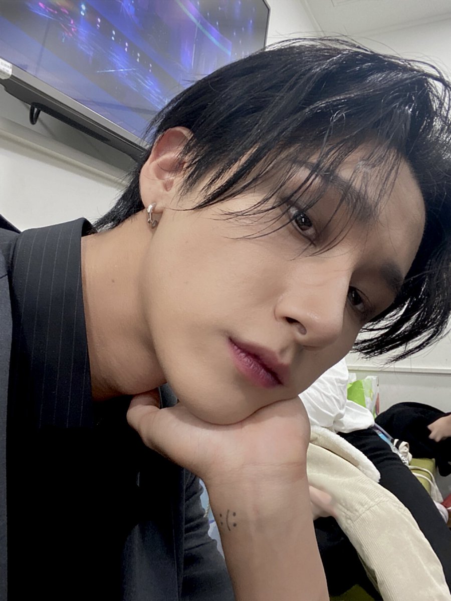 OfficialMONSTAX's tweet image. Good night #IM