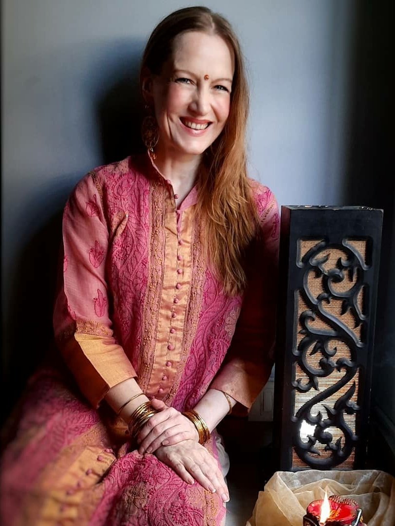 suzannebernert's tweet image. आप सभी को धनतेरस की बहुत बहुत शुभ कामनाएं।
#HappyDhanteras2020
💛💛💛🌞🌞🌞🌞✨✨✨🌈🌈🌈
Outfit and Earrings @eireensfashion
.
.
.
.
#Dhanteras #Dhanteras2020 #HappyDiwali #FestivalofLights