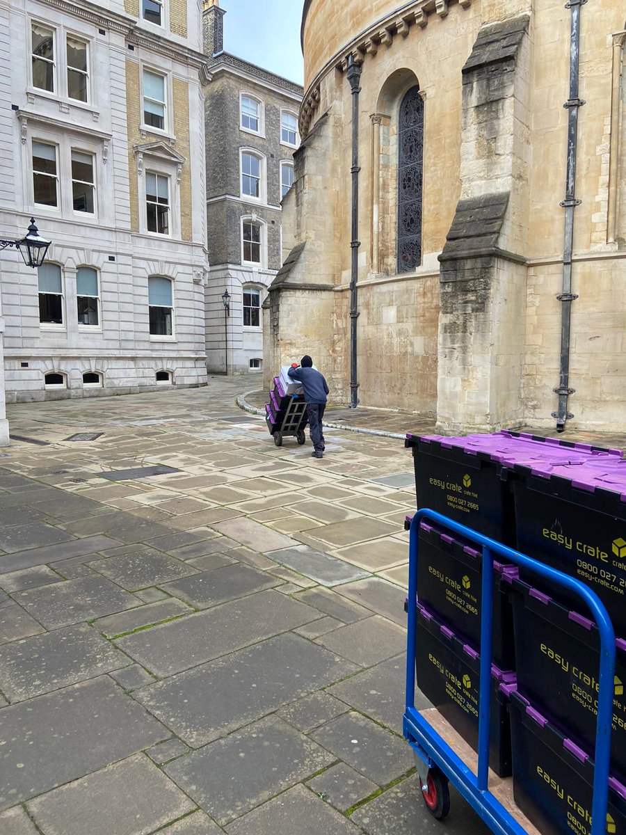 edwardbaden's tweet photo. A few pics from a commercial move last year by our #EdwardBaden team, using #Easycrate. What an incredible building! 

#3TempleGardens #London #CommercialMove #RelocationServices #EdwardBadenGroup #Easycrates #CrateHire https://t.co/vQL1ZIlh3U