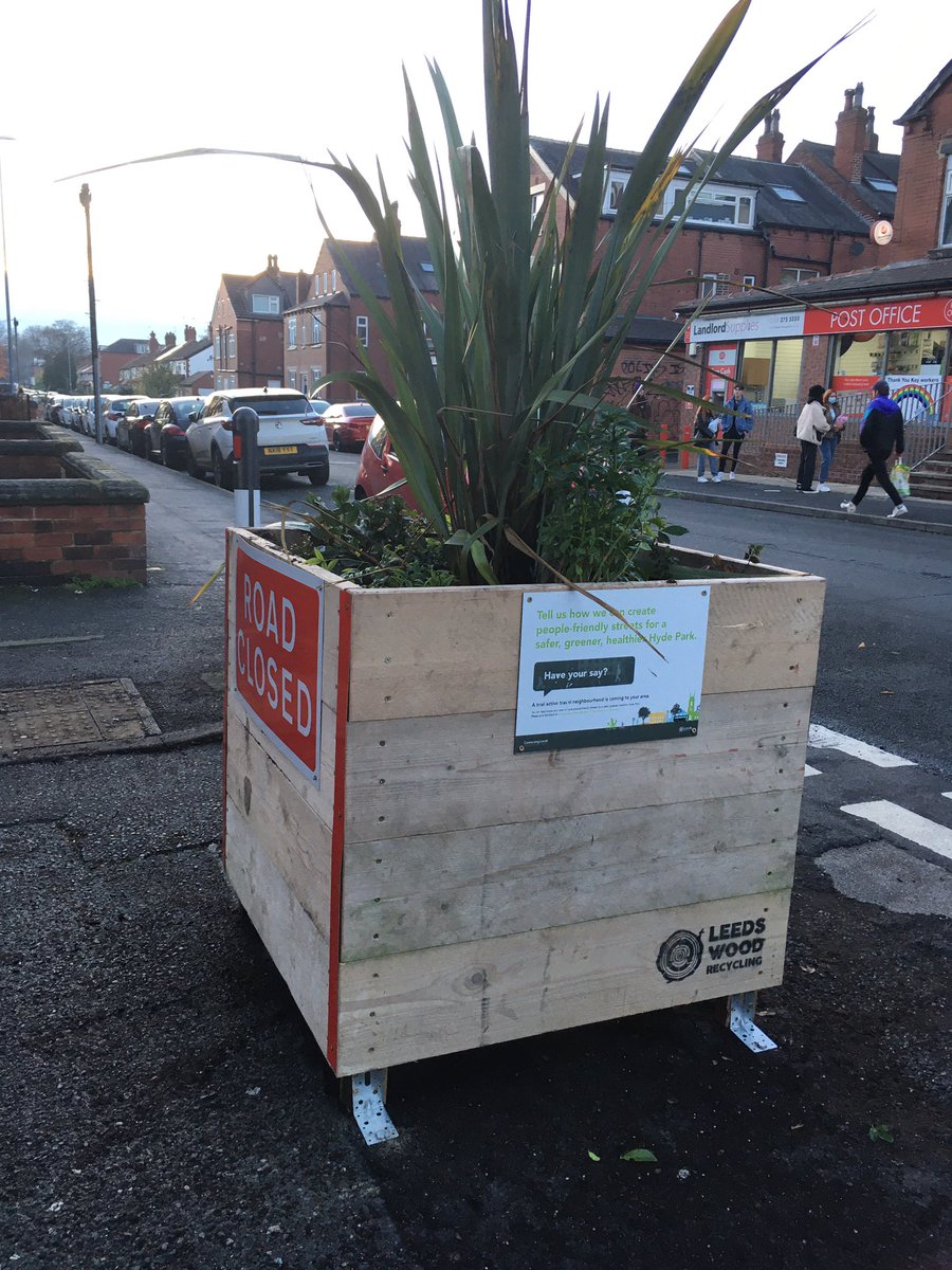 TopFlaps tweet media