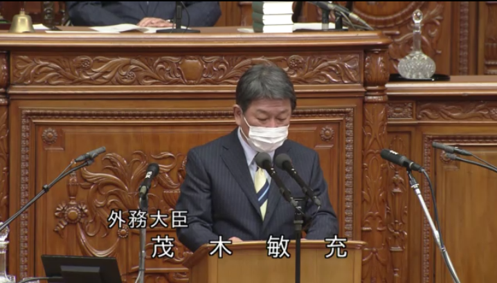 hazukinotaboo2's tweet photo. [日英FTA] 11月12日、日英FTA承認案が衆院本会議で審議入り https://t.co/rWTWo7PJzI 茂木敏充外務大臣より趣旨説明を聴取した後、質疑を行った。立憲民主党の阿久津幸彦氏、日本維新の会の浦野靖人氏、国民民主党の山尾志桜里氏がRCEPについて質問した。 #RCEP断固反対 #日英FTA https://t.co/kZunv14ZXE