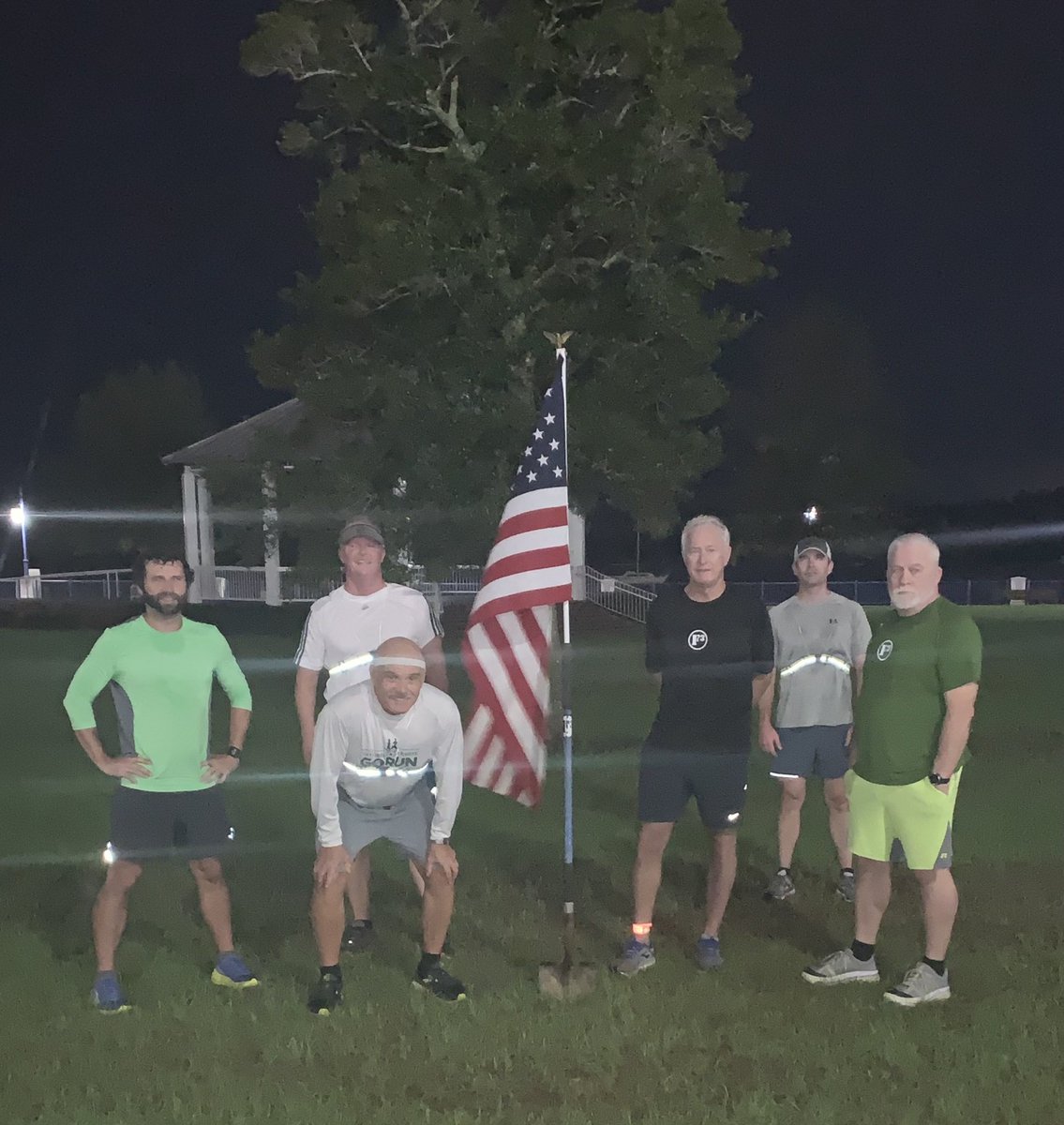 Cadmus126's tweet photo. @F3WashingtonNC had a 6-PAX at #RunForgiven get a few miles in this morning with a trip to the Waffle House. https://t.co/swhqfBscW2