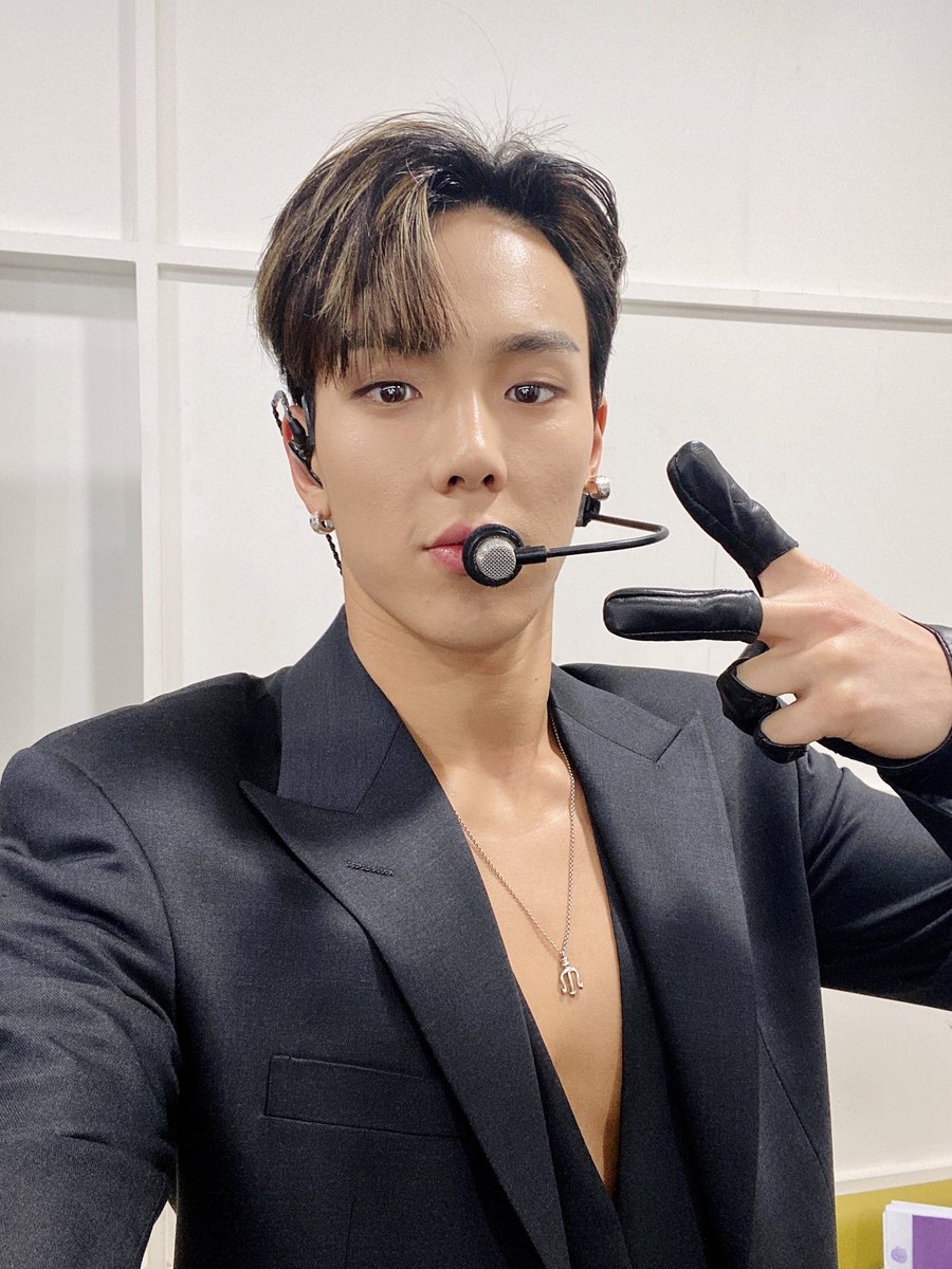 OfficialMONSTAX's tweet image. 오늘도 잘마쳤습니다 ㅎㅎㅎ #셔누