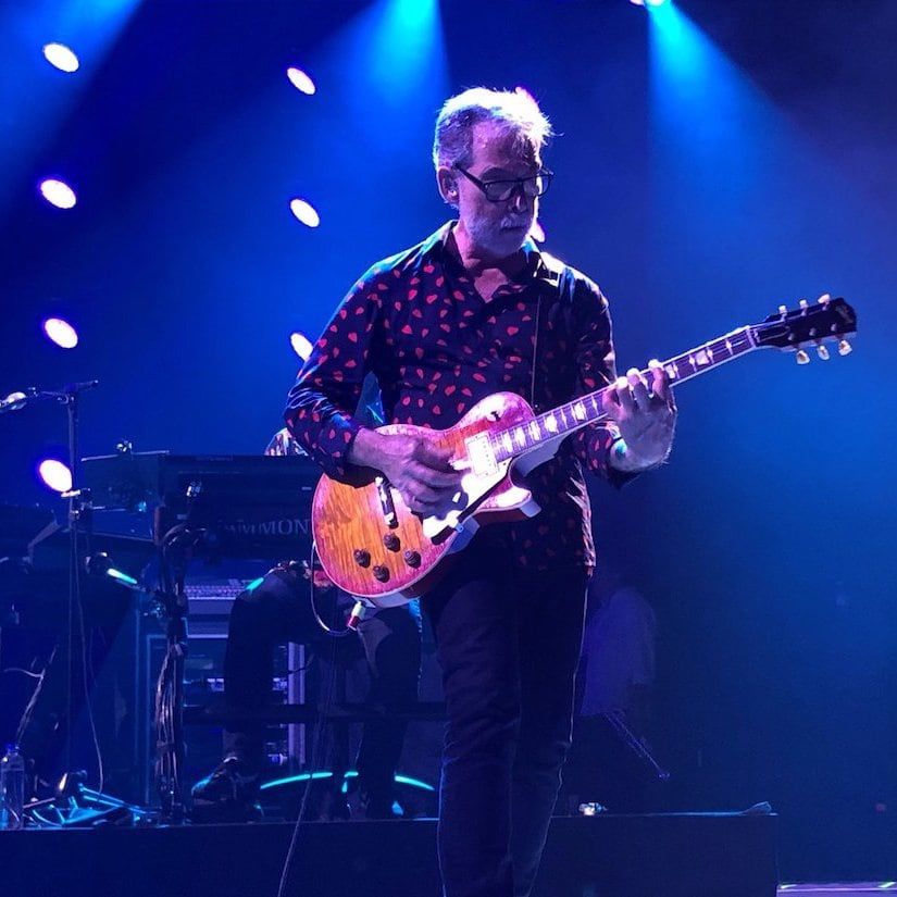 EveryoneLovesGuitar tweet media