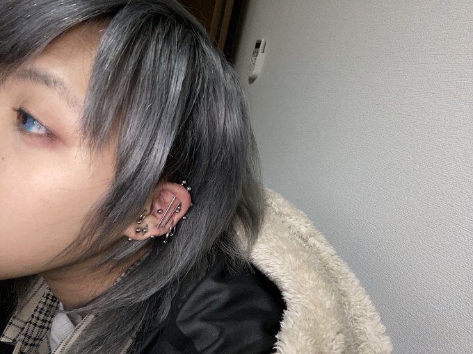 ピアス好きな人のtwitterイラスト検索結果