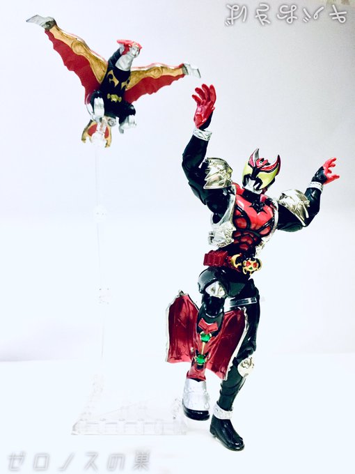 Twoucan 荒ぶる鷹のポーズ の注目ツイート イラスト マンガ コスプレ モデル Twoucan 荒ぶる鷹のポーズ の注目ツイート イラスト マンガ コスプレ モデル