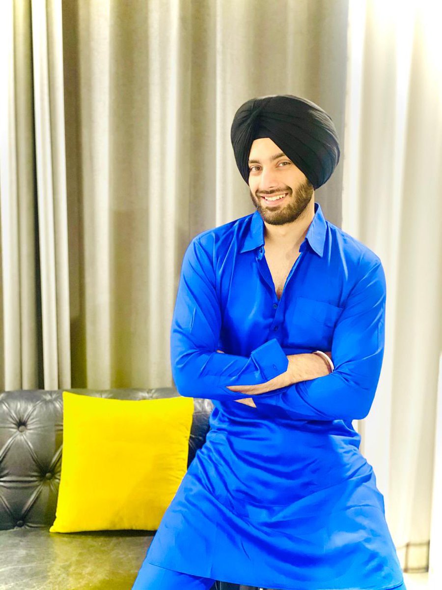 May this Dhanteras Celebration endow you with opulence and prosperity. #HappyDhanteras to you and your family.
.
.
#happydhanteras #gabru #shehzaddeol #indianfestival #diwali #celebration #goodtimes