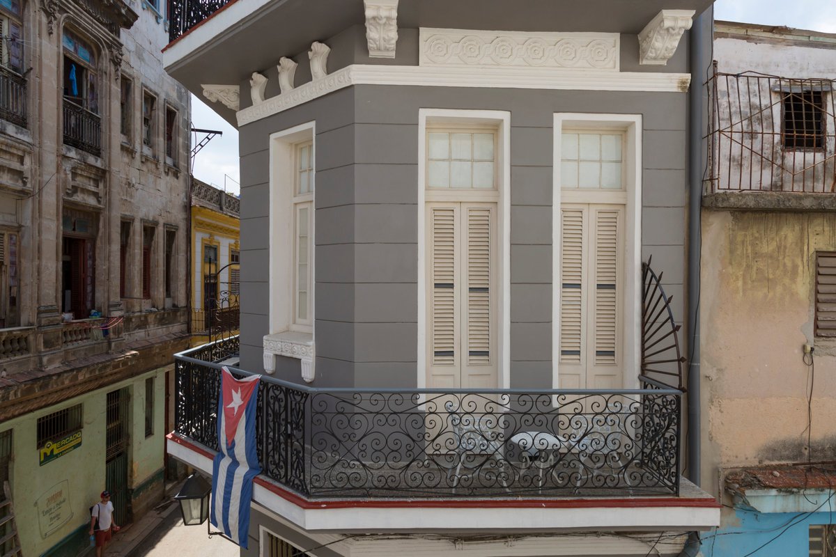 cubaniatravel's tweet photo. Mi casa es tu casa, our favourite B&amp;Bs in Cuba's hotspots
https://t.co/dbHZ3crhZI
The best way to immerse yourself in #Cuba's culture? Check into a #Cuban B&amp;B, or casa particular, #homestay or #boutique #casa. Interested? Look now &amp; bookmark for future #travel... #CasaParticular https://t.co/Vl4jZCAXwO